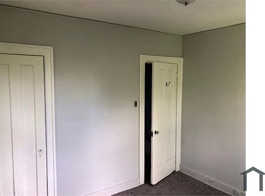 4th image of 61 W Margaret St #2W