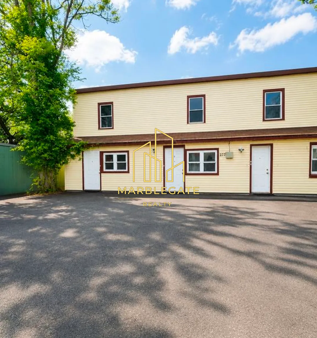 Studio, 550 sqft, $1,300 — Photo 1