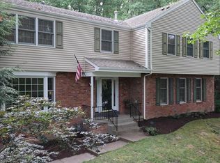 3048 Swansea Cres W, Allison Park, PA