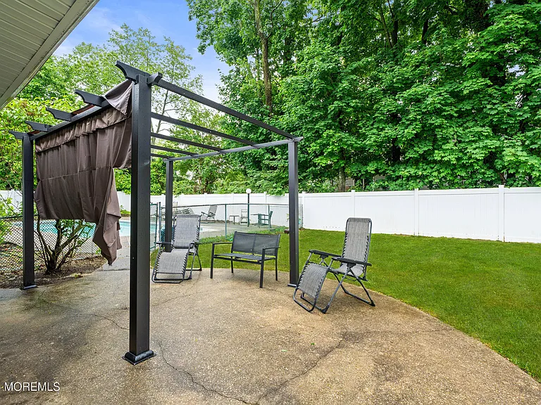 606 Deal Rd — Photo 29