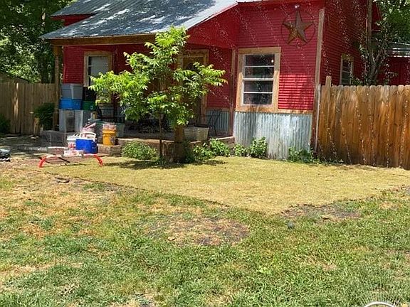 3rd image of 508 N Railroad Ave