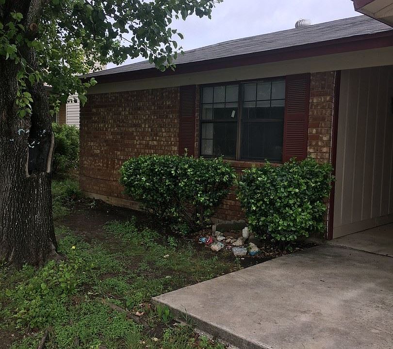 1st image of 313 Chestnut Dr