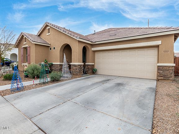 2nd image of 22553 E VIA LAS BRISAS --
