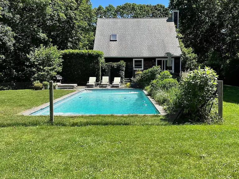3 Lincoln Ave — Photo 1