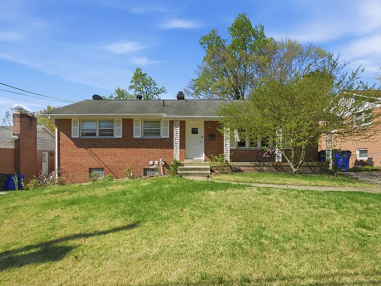 9244 Limestone Pl #B — Photo 1
