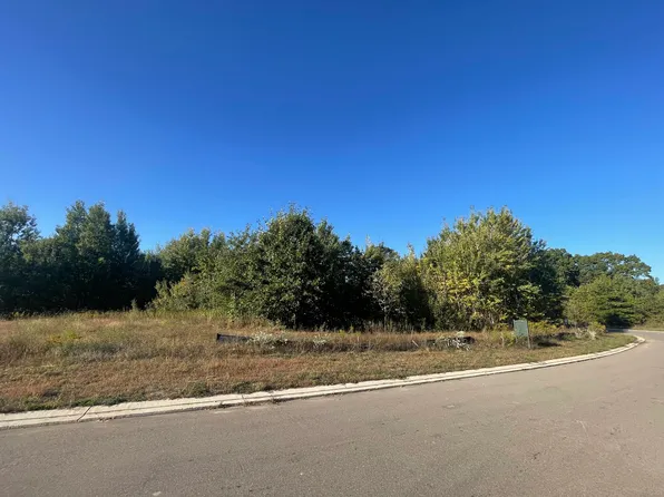 Foxboro Ct Unit 40, Niles, MI 49120