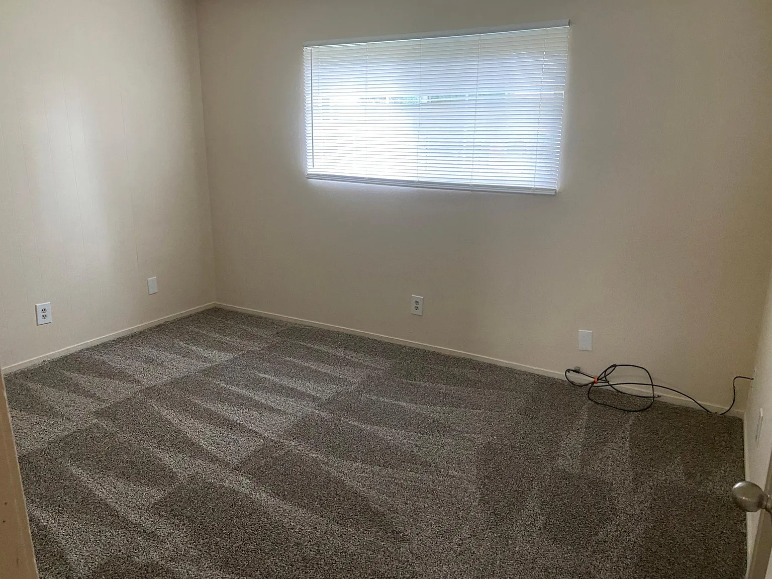 2 bed, 850 sqft, $1,100 — Photo 4