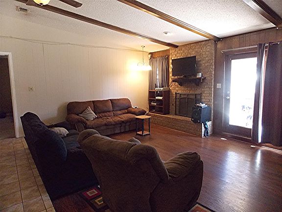 2nd image of 3705 Elmwood Ave