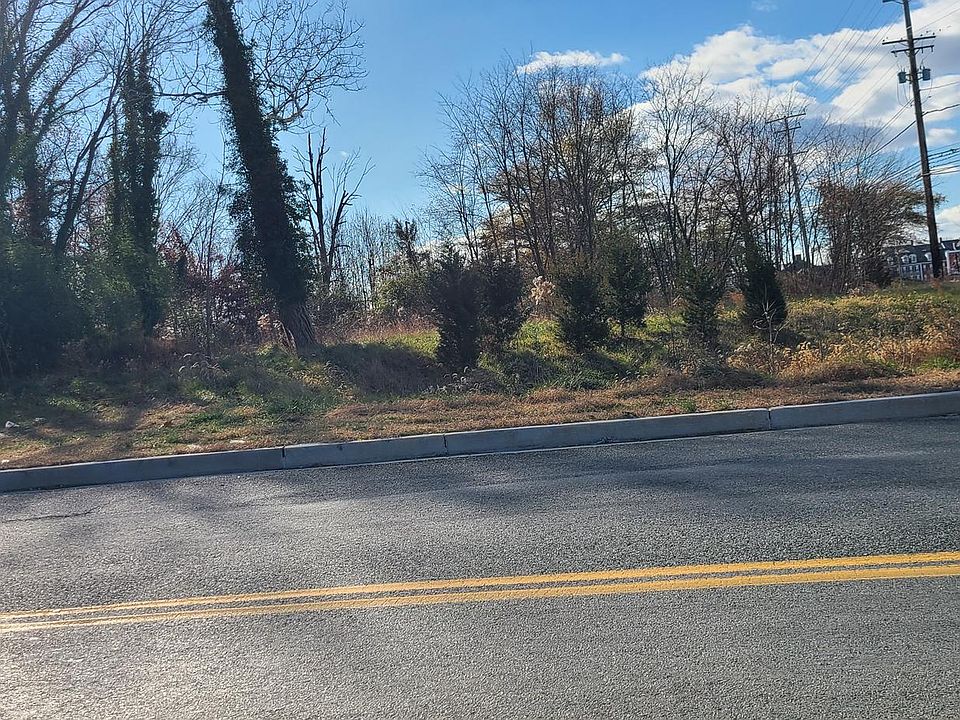 2nd image of 7541 Washington Blvd