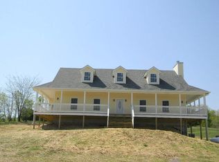 10312 E Lakewood Dr, Bloomfield, IN 47424