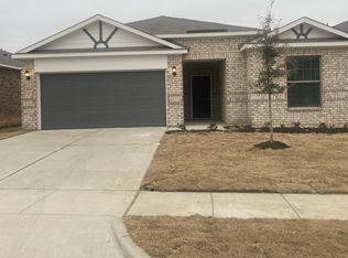 750 Keeneland Dr, Seagoville, TX 75159
