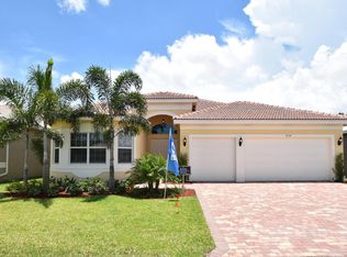 8154 Alpine Ridge Rd, Boynton Beach, FL 33473