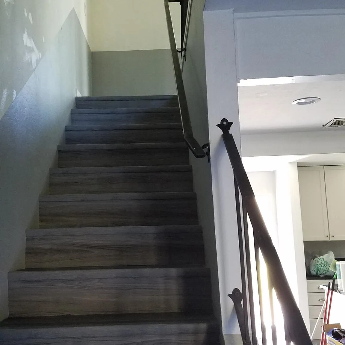 2 bed, 1.5 bath, 1050 sqft, $2,000 — Photo 2
