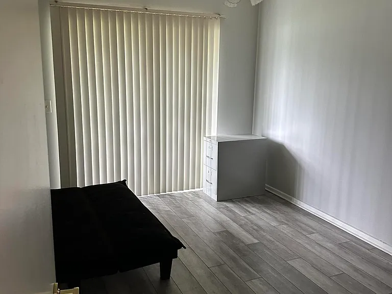 599 Fanshaw Way #O — Photo 5