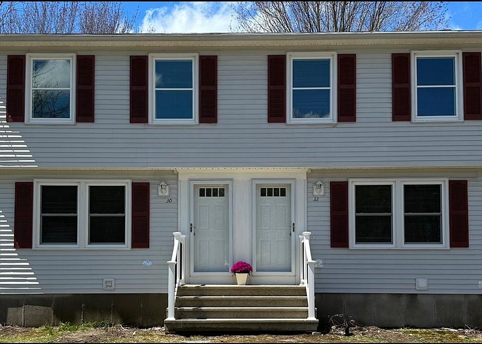 1st image of 30 Oakwood Dr