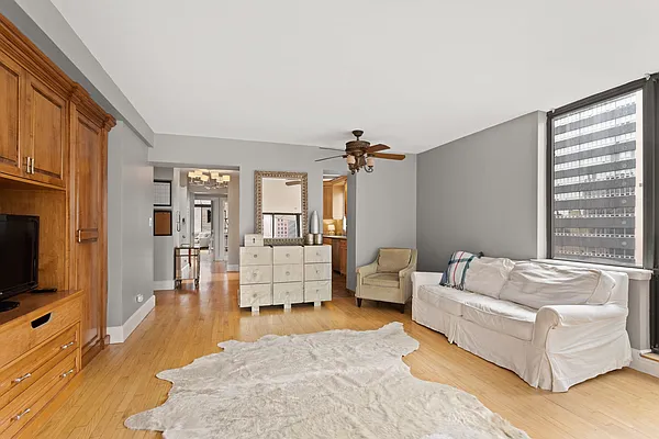 Rented by Sotheby's International Realty | media 3