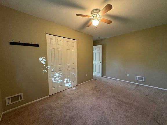 4th image of 27125 Lorenz St