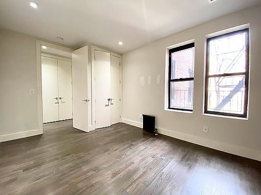 5th image of 273 W 138th St #4J