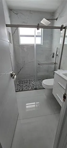 1284 W 38th Pl — Photo 11