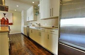 5th image of 1170 Sacramento St APT 8C