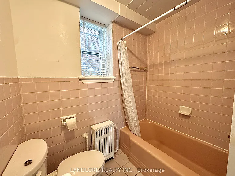92 Trethewey Dr #2 — Photo 18