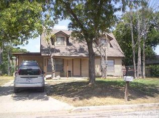 5915 Century Dr, San Antonio, TX 78242