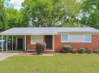 203 Meadow View Dr, Warner Robins, GA 31088