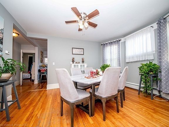 2nd image of 38-40 Florence St #2