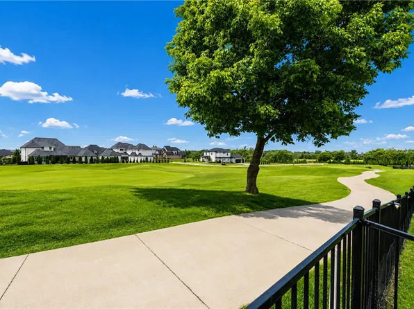 8010 Kettering Ct, Rogers, AR 72758