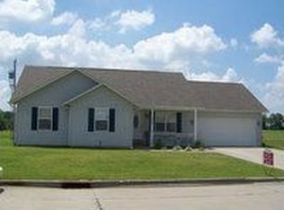 2205 Richele St, Perryville, MO 63775