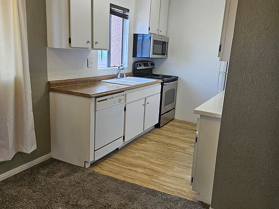 5th image of 3142 Midway Dr Unit B301
