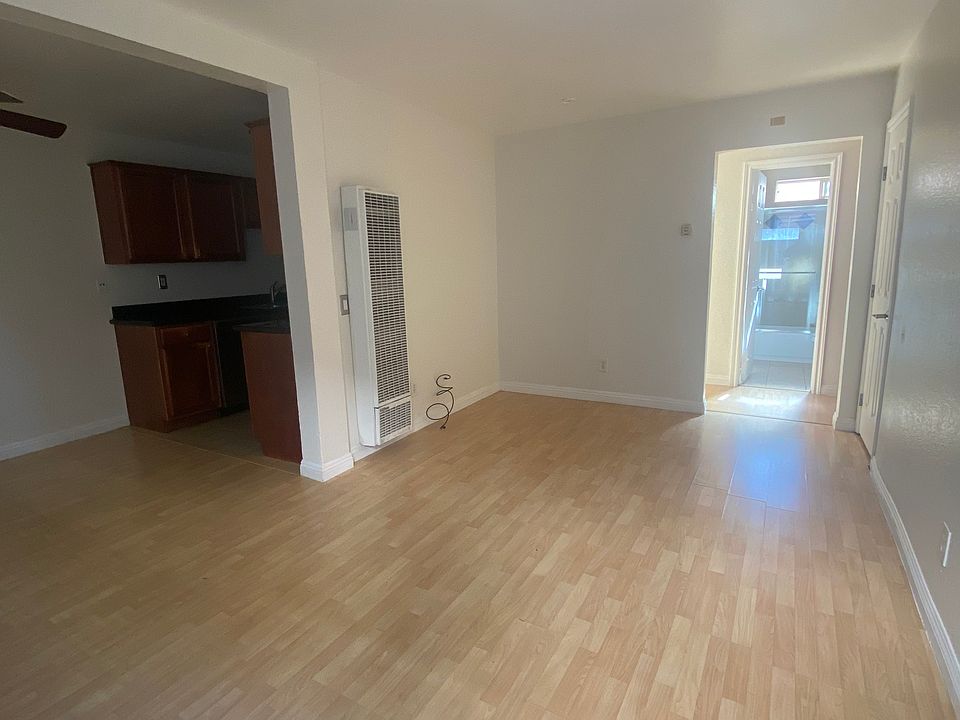 2nd image of 4357 51st St Unit 2
