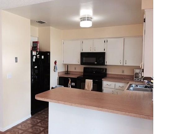 5th image of 519 Montana Ave