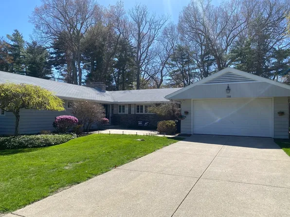 110 Fairview Ave, Brockton, MA 02301