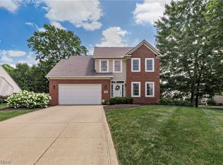 7905 Ridgetop Dr, Twinsburg, OH 44087