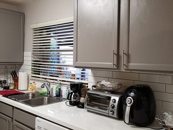 3rd image of 866 SW 118th Ct #1-29