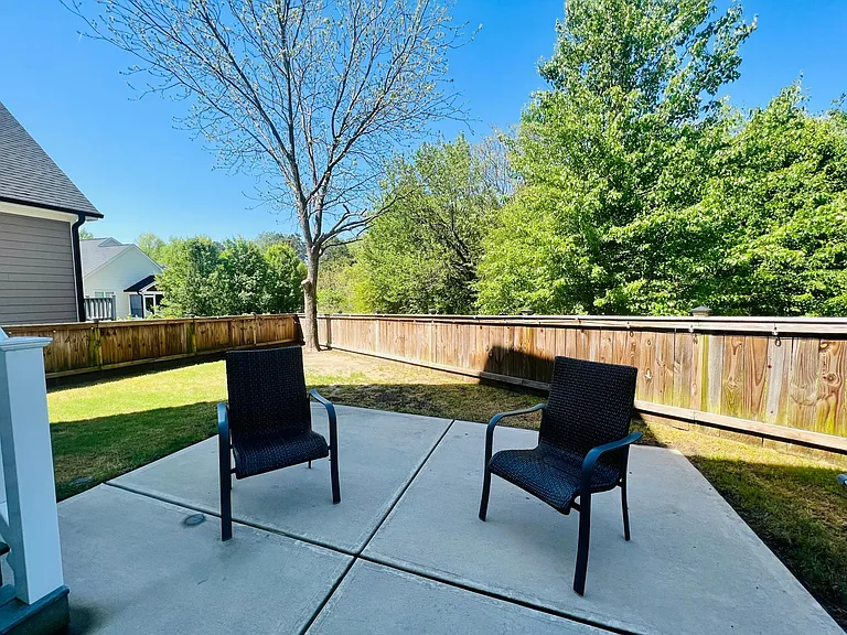 501 Germaine St — Photo 26