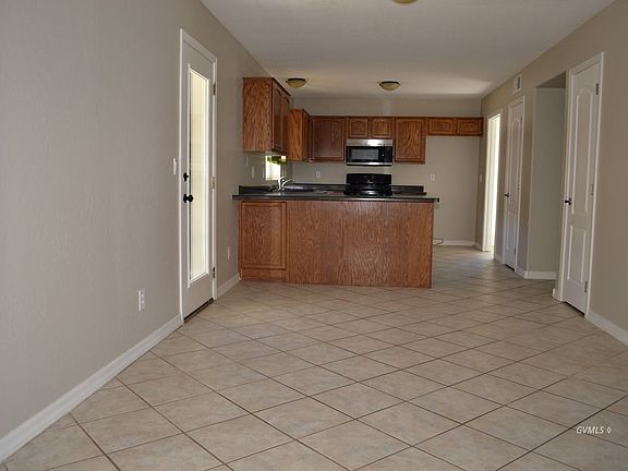 5th image of 1325 W Crimson Canyon Dr