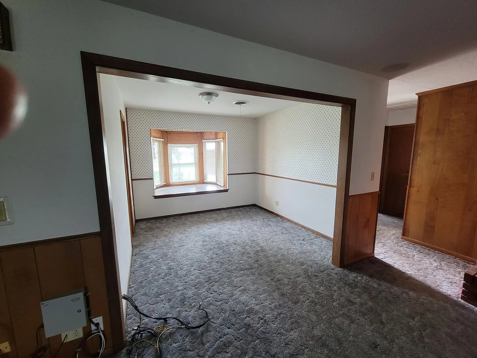 3 bed, 1839 sqft, $1,800 — Photo 2