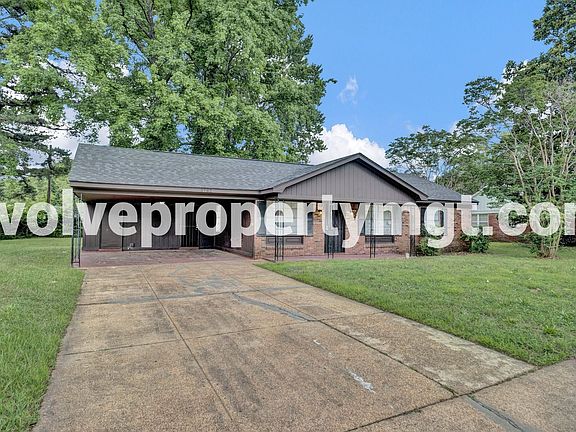 4th image of 3782 Marty St