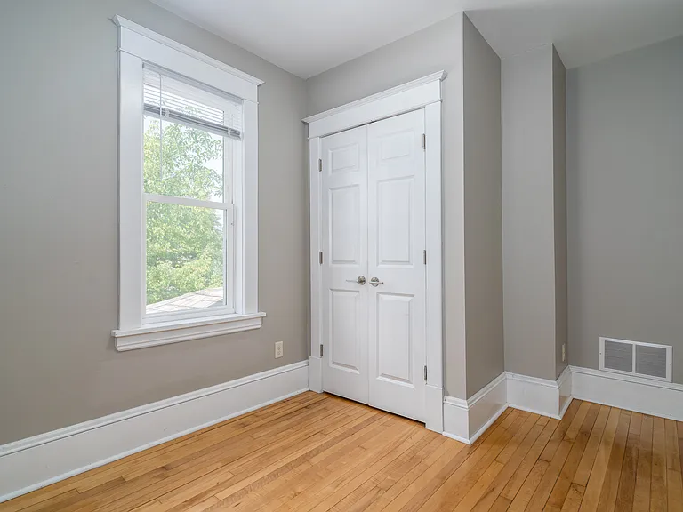 514 Cherry St — Photo 10