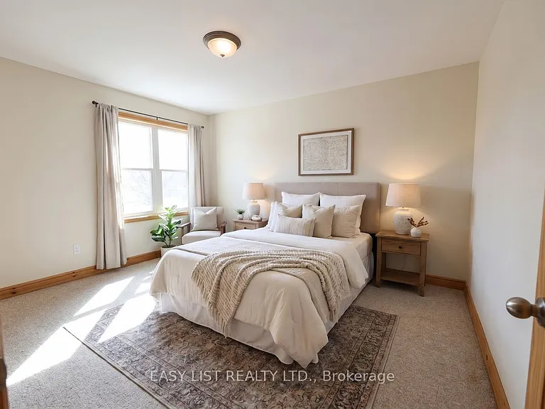 274 Douglas Rd #A — Photo 15