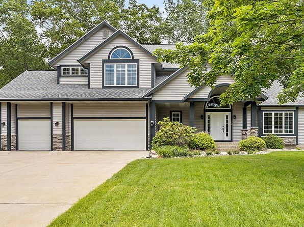 18716 Sioux Dr