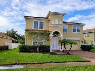 3832 Shoreview Dr, Kissimmee, FL 34744
