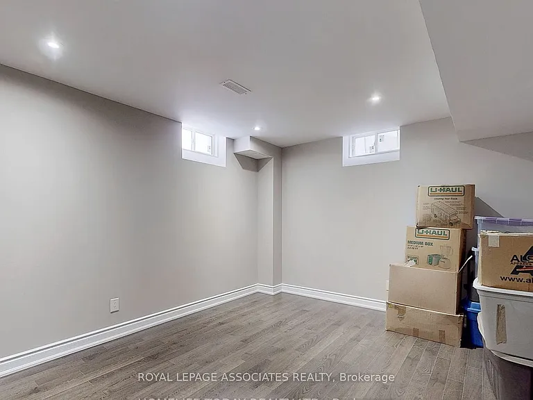 29 Jardine St — Photo 34