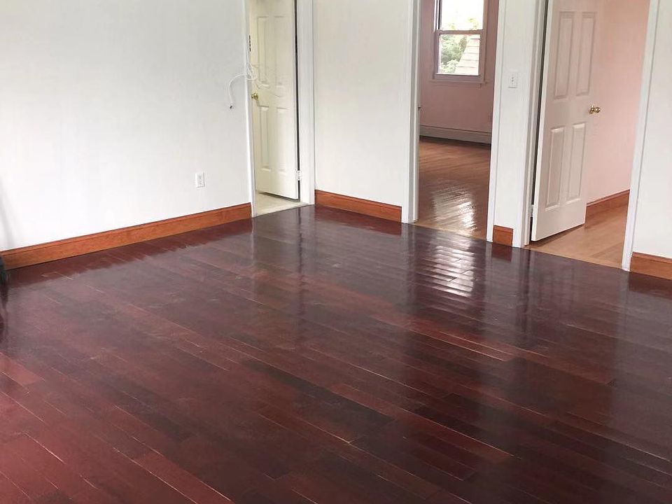 2nd image of 14547 18th Avenue # Second Floor