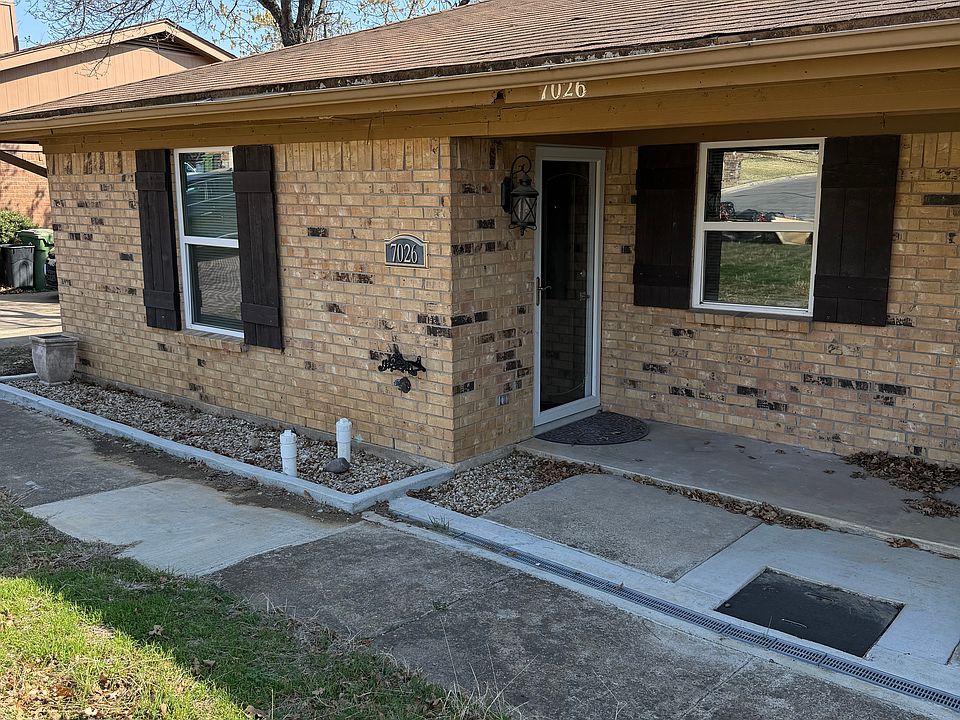 1st image of 7026 Lincoln Dr