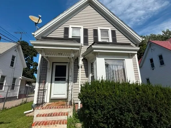 54 Clinton St, Brockton, MA 02302