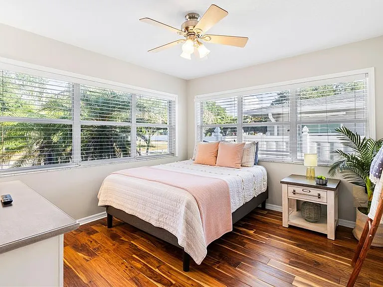 304 N Matanzas Ave — Photo 4
