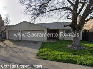 8696 Tiogawoods Dr, Sacramento, CA